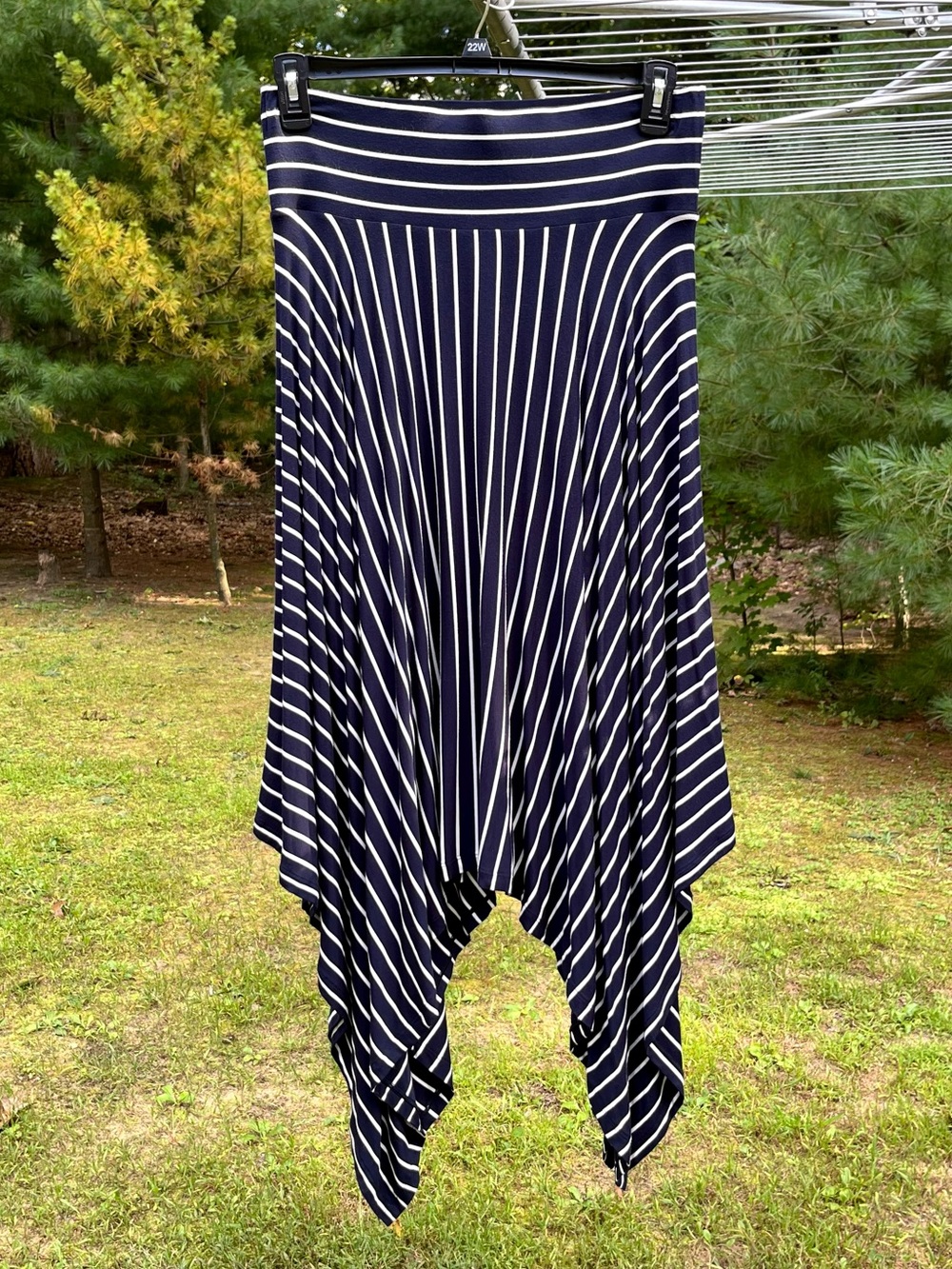 Cabi Navy & White Striped Asymmetrical Shark Bite Hem Maxi Skirt Size M Nautical